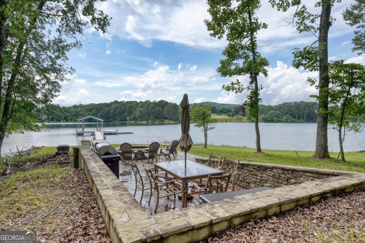 Blairsville, Georgia, 30512, United States, ,4 BathroomsBathrooms,Residential,Active,1852664