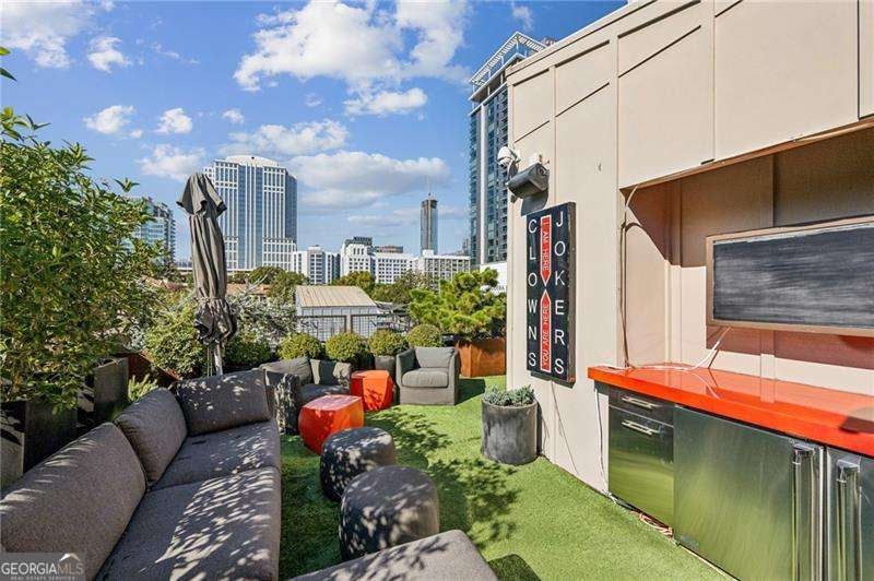 Atlanta, Georgia, 30309, United States, 3 Bedrooms Bedrooms, ,4 BathroomsBathrooms,Residential,Active,1987236