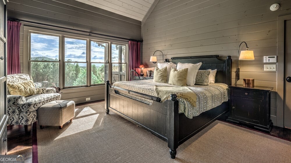 Ellijay, Georgia, 30536, United States, 6 Bedrooms Bedrooms, ,5 BathroomsBathrooms,Residential,Active,1936401