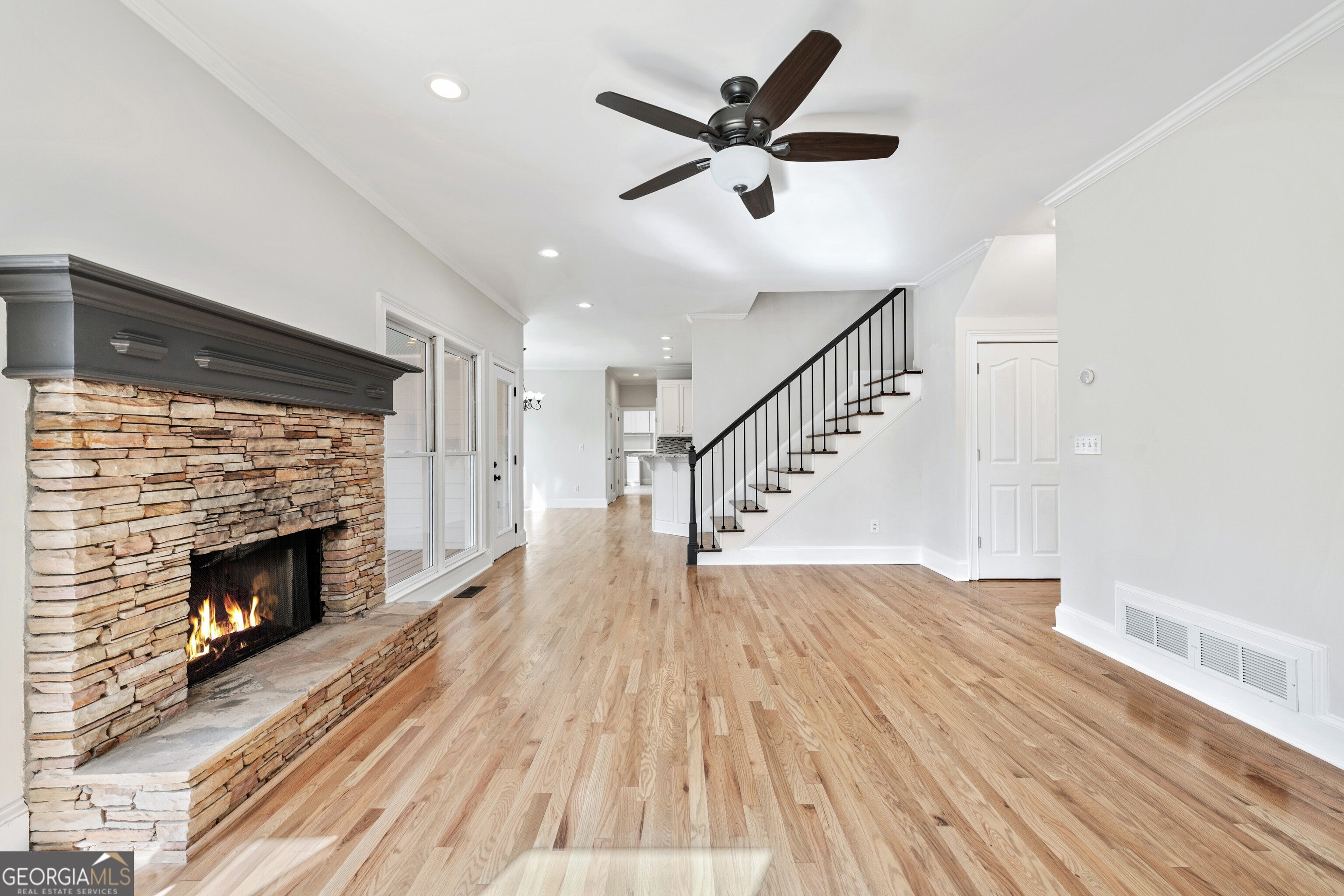 Flowery Branch, Georgia, 30542, United States, ,4 BathroomsBathrooms,Residential,Active,1773157