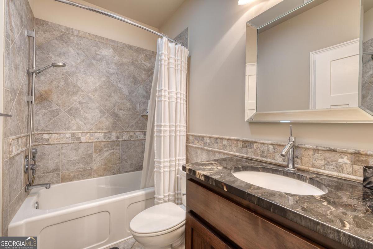 Blairsville, Georgia, 30512, United States, ,4 BathroomsBathrooms,Residential,Active,1852664