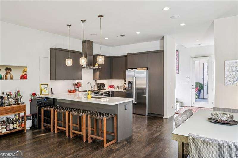 Atlanta, Georgia, 30309, United States, 3 Bedrooms Bedrooms, ,4 BathroomsBathrooms,Residential,Active,1987236