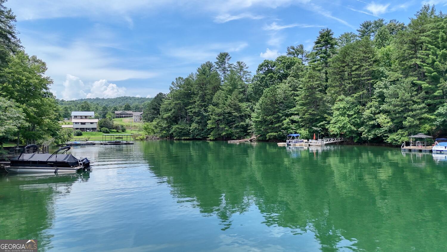 Blairsville, Georgia, 30512, United States, 3 Bedrooms Bedrooms, ,3 BathroomsBathrooms,Residential,Active,1898214