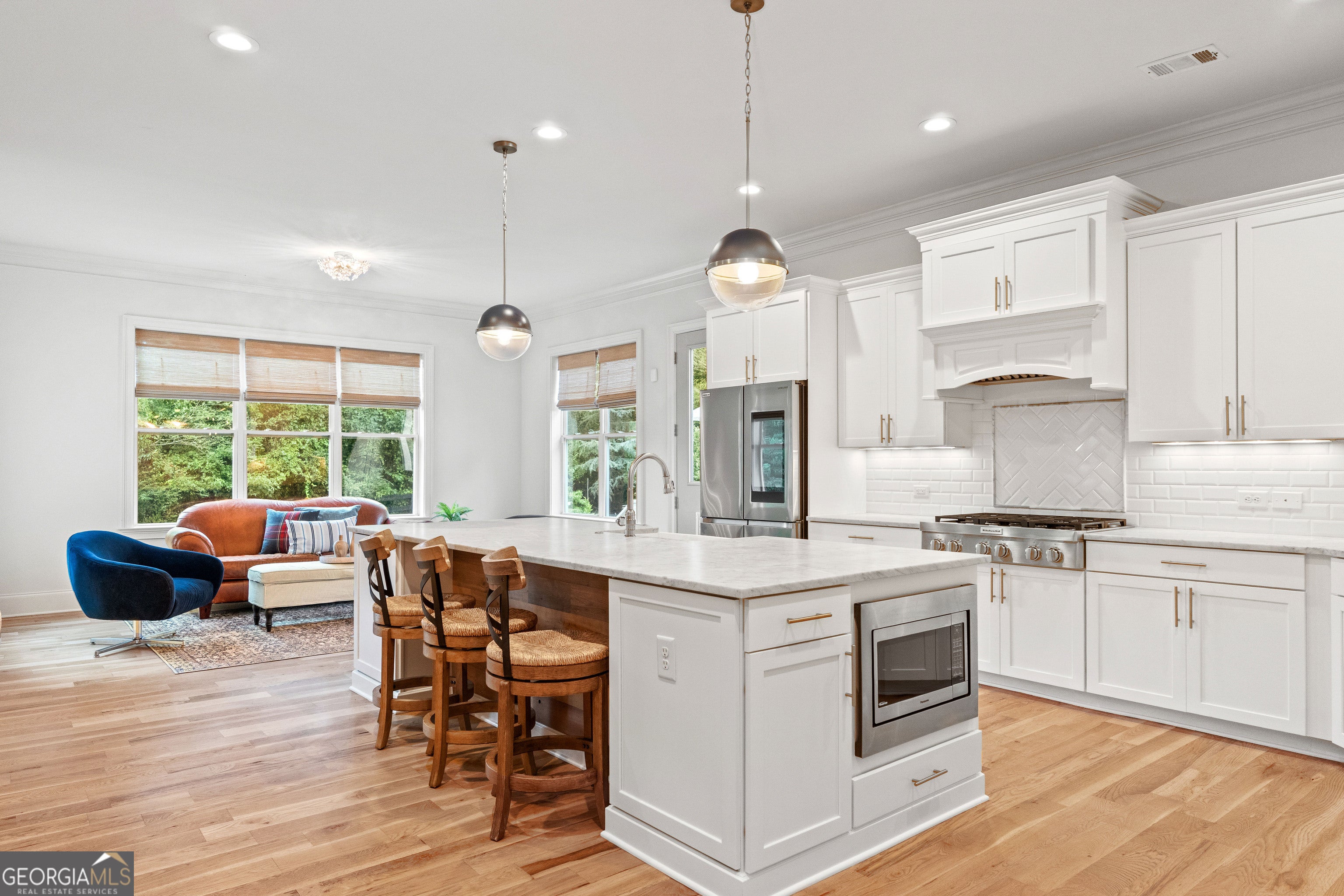 Milton, Georgia, 30004, United States, 5 Bedrooms Bedrooms, ,7 BathroomsBathrooms,Residential,Active,2011219