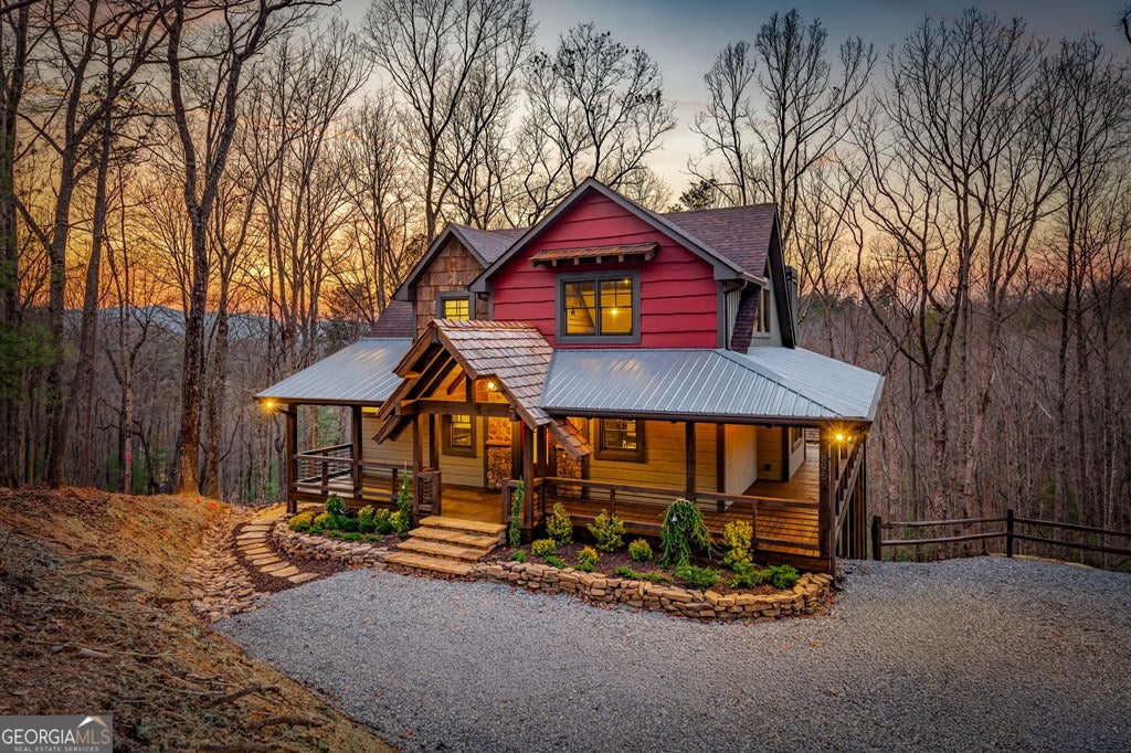 Blue Ridge, Georgia, 30513, United States, 3 Bedrooms Bedrooms, ,4 BathroomsBathrooms,Residential,Active,2030094