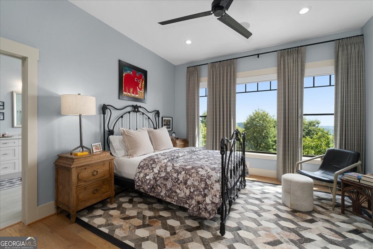 Ellijay, Georgia, 30540, United States, 5 Bedrooms Bedrooms, ,7 BathroomsBathrooms,Residential,Active,2017437