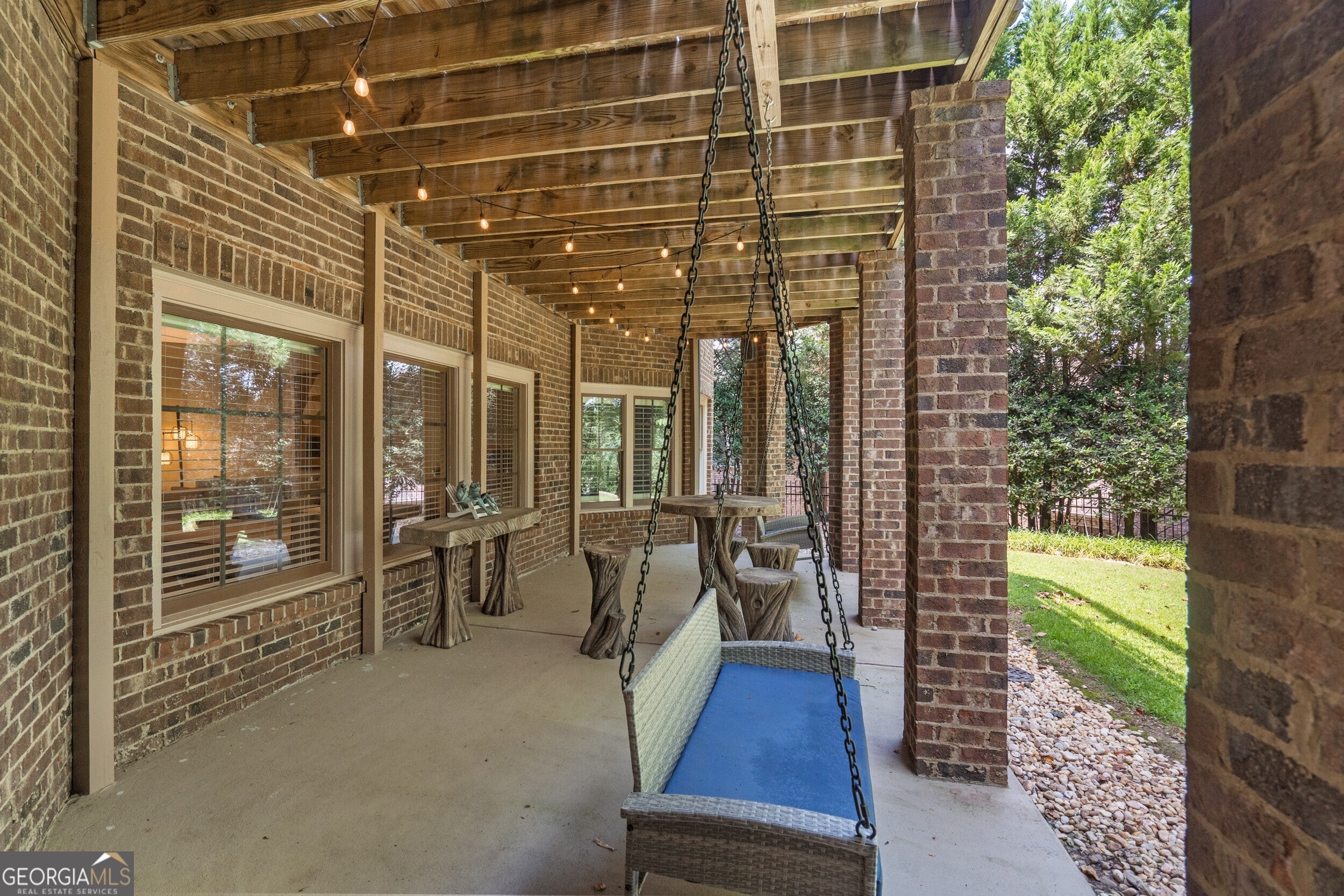 Suwanee, Georgia, 30024, United States, 5 Bedrooms Bedrooms, ,6 BathroomsBathrooms,Residential,Active,1900179