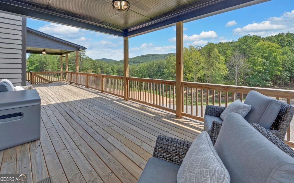 Jasper, Georgia, 30143, United States, 5 Bedrooms Bedrooms, ,5 BathroomsBathrooms,Residential,Active,1941117