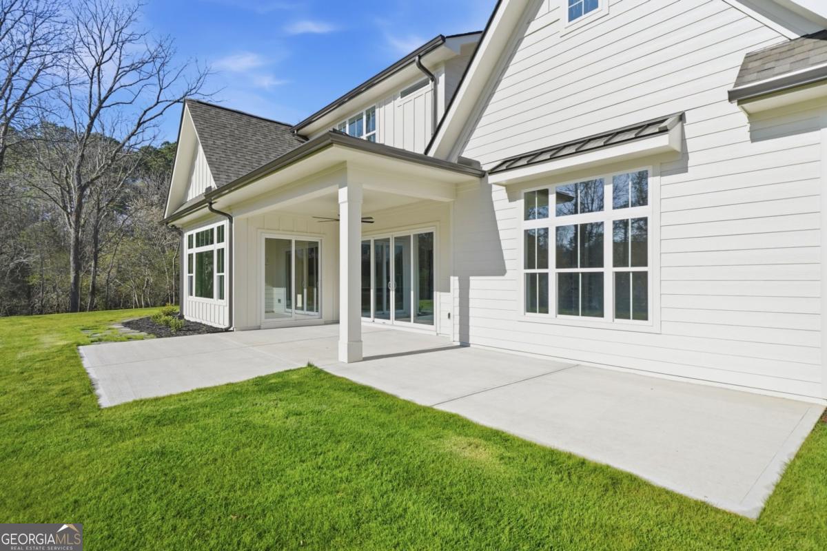 Canton, Georgia, 30115, United States, 5 Bedrooms Bedrooms, ,4 BathroomsBathrooms,Residential,Active,2002329