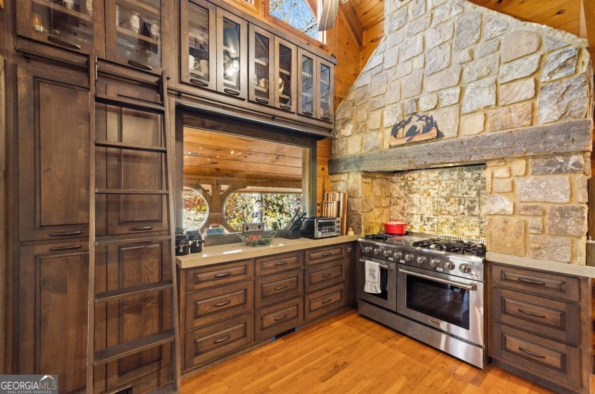 Blue Ridge, Georgia, 30513, United States, 4 Bedrooms Bedrooms, ,4 BathroomsBathrooms,Residential,Active,1990584