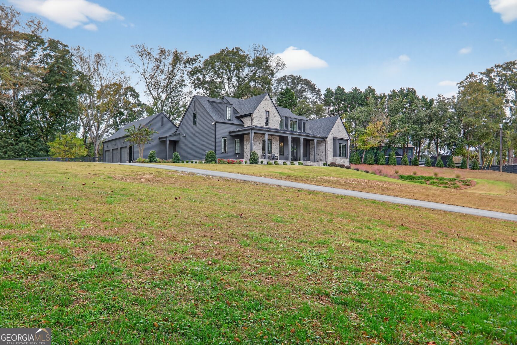 Canton, Georgia, 30115, United States, 4 Bedrooms Bedrooms, ,5 BathroomsBathrooms,Residential,Active,1968390