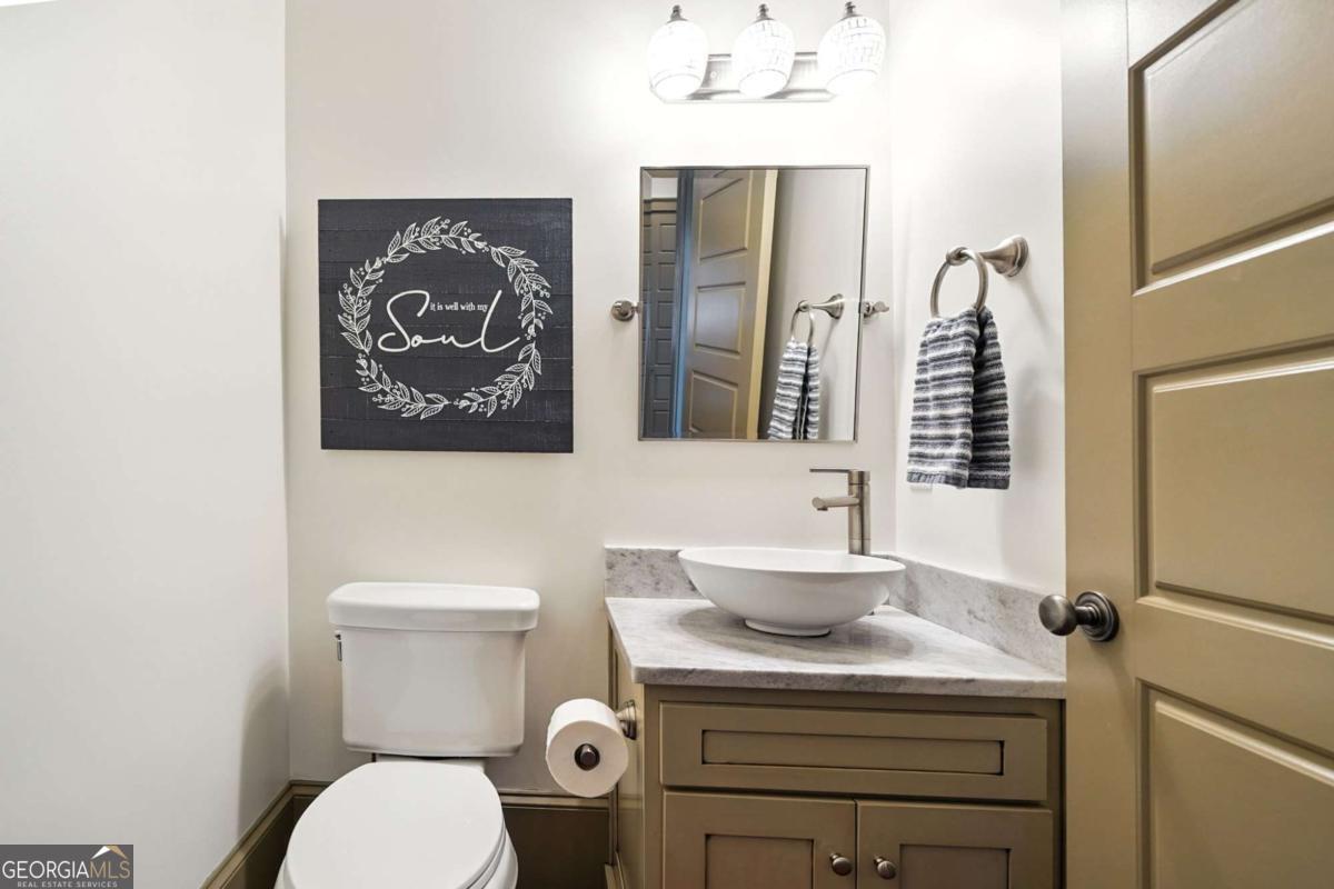 Ball Ground, Georgia, 30107, United States, 5 Bedrooms Bedrooms, ,6 BathroomsBathrooms,Residential,Active,1961923