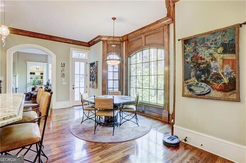 Atlanta, Georgia, 30339, United States, 5 Bedrooms Bedrooms, ,7 BathroomsBathrooms,Residential,Active,1936159