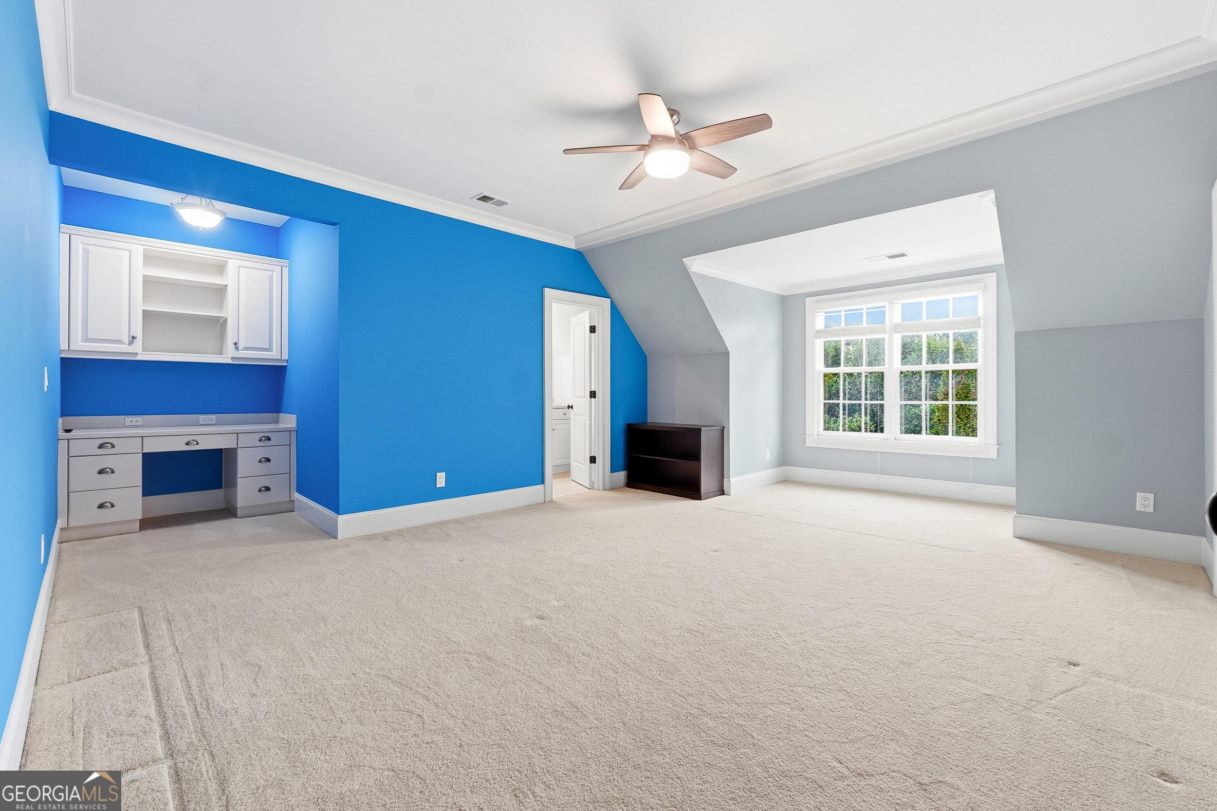 Kennesaw, Georgia, 30152, United States, 6 Bedrooms Bedrooms, ,8 BathroomsBathrooms,Residential,Active,2009375