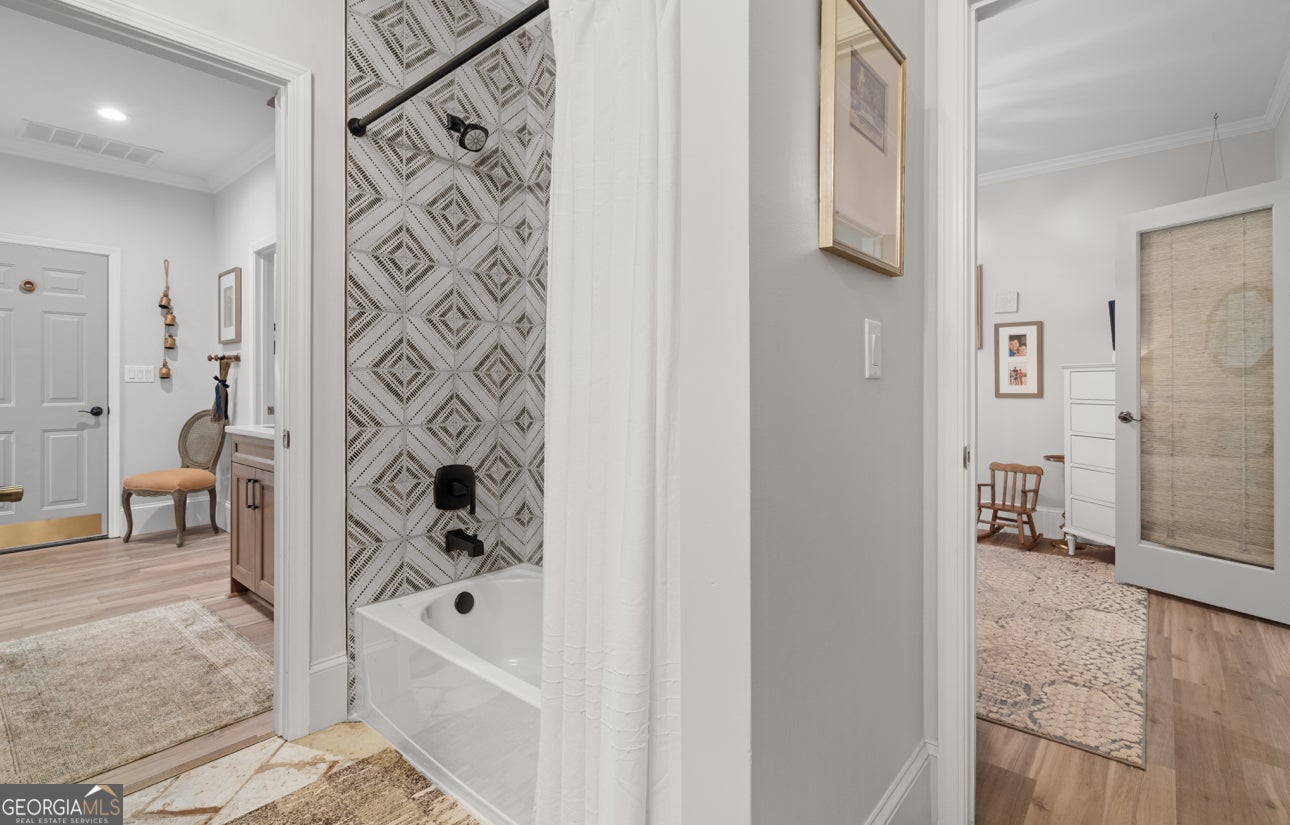 Big Canoe, Georgia, 30143, United States, 5 Bedrooms Bedrooms, ,6 BathroomsBathrooms,Residential,Active,1810518