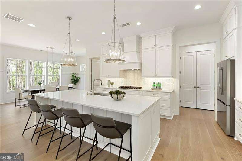 Cumming, Georgia, 30028, United States, 5 Bedrooms Bedrooms, ,5 BathroomsBathrooms,Residential,Active,1764873