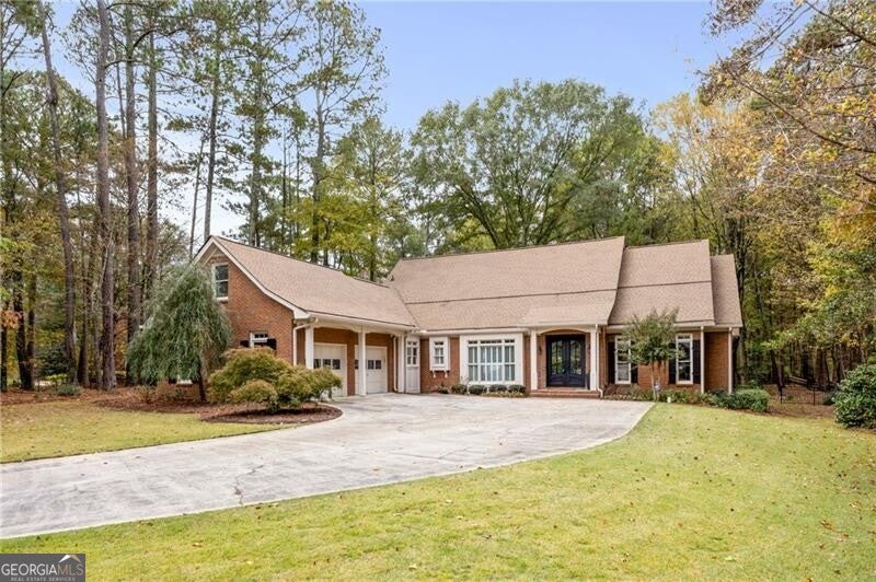 Johns Creek, Georgia, 30097, United States, 6 Bedrooms Bedrooms, ,6 BathroomsBathrooms,Residential,Active,1985586