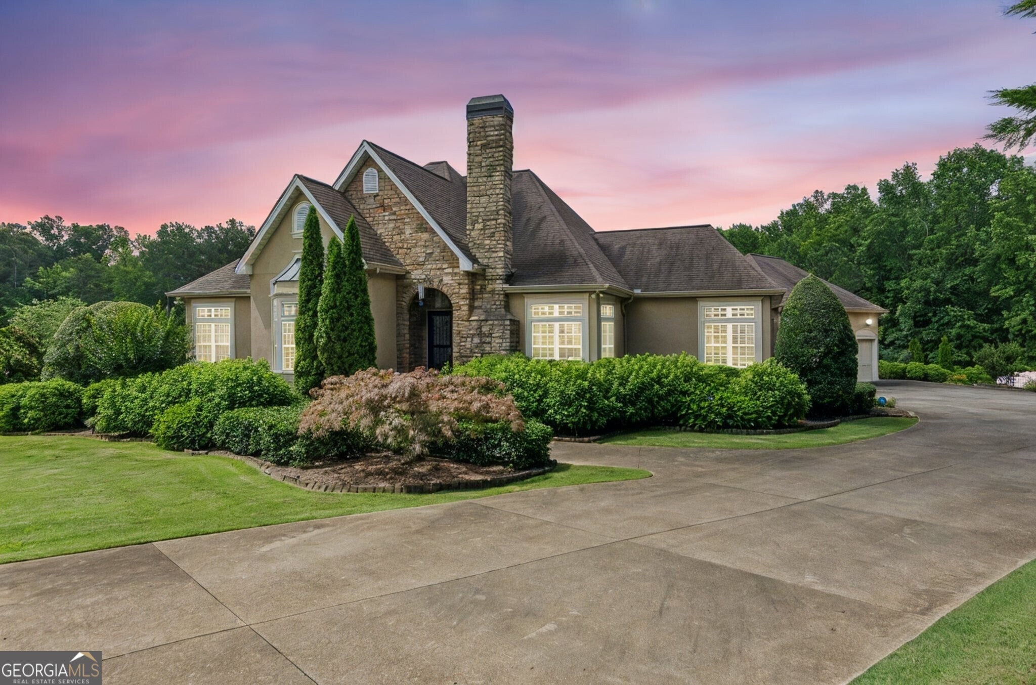 Canton, Georgia, 30115, United States, 5 Bedrooms Bedrooms, ,6 BathroomsBathrooms,Residential,Active,1862868