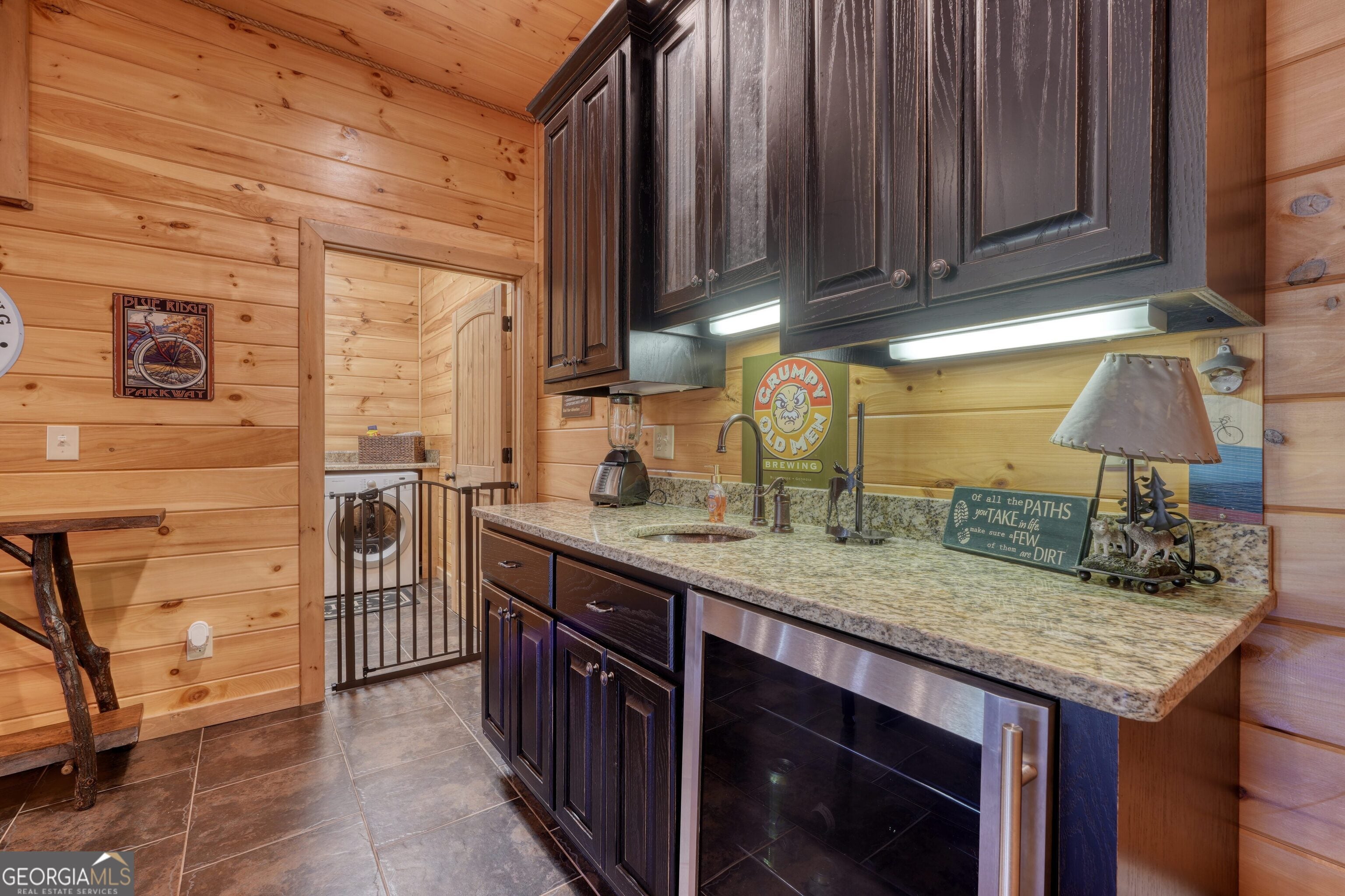 Blue Ridge, Georgia, 30513, United States, 4 Bedrooms Bedrooms, ,5 BathroomsBathrooms,Residential,Active,1969833