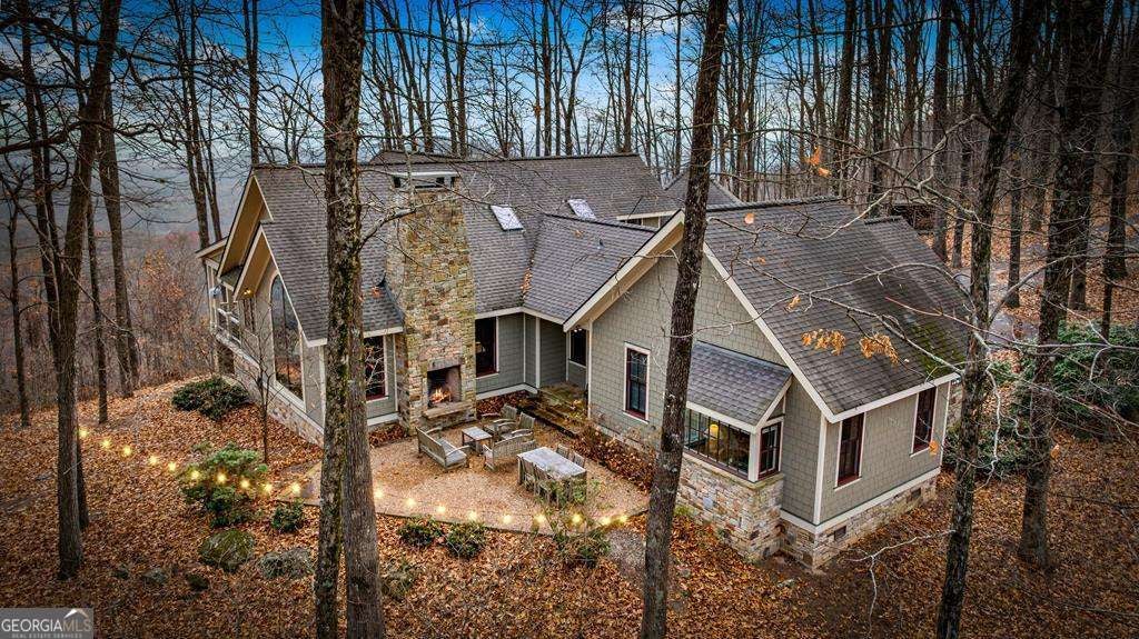 Murphy, North Carolina, 28906, United States, 5 Bedrooms Bedrooms, ,6 BathroomsBathrooms,Residential,Active,2001080