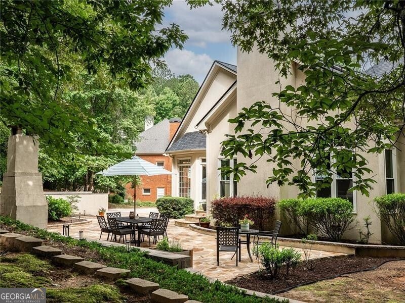 Roswell, Georgia, 30075, United States, 6 Bedrooms Bedrooms, ,6 BathroomsBathrooms,Residential,Active,2015432