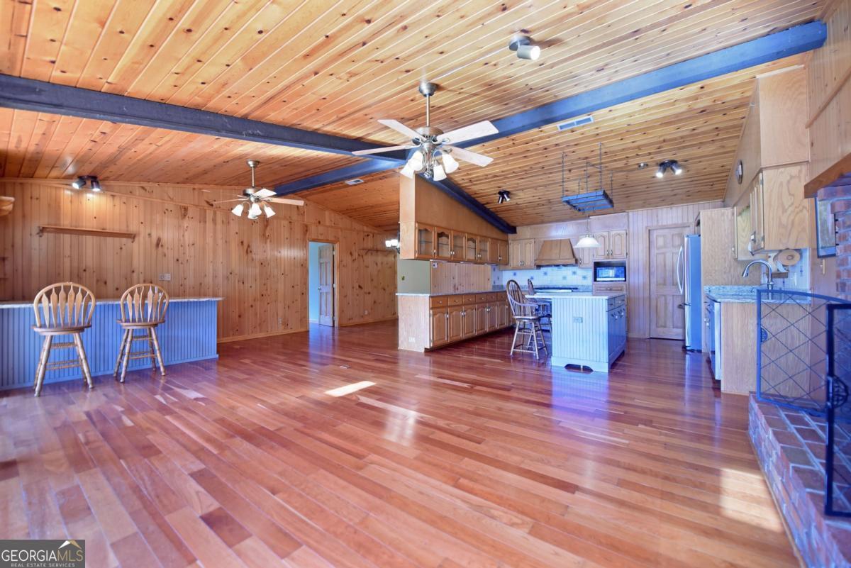 Blairsville, Georgia, 30512, United States, 3 Bedrooms Bedrooms, ,3 BathroomsBathrooms,Residential,Active,2009374