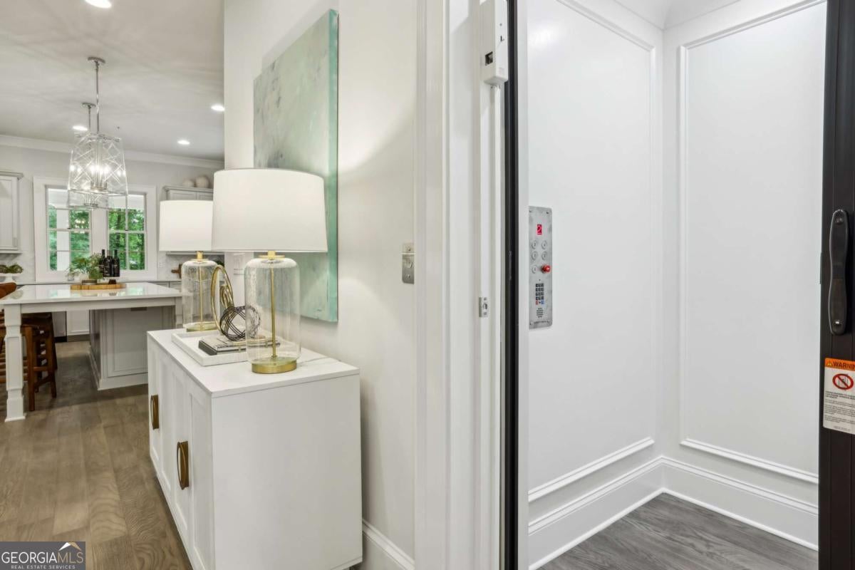 Alpharetta, Georgia, 30009, United States, 3 Bedrooms Bedrooms, ,4 BathroomsBathrooms,Residential,Active,1849535