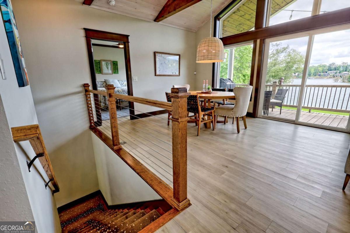 Hiawassee, Georgia, 30546, United States, 2 Bedrooms Bedrooms, ,3 BathroomsBathrooms,Residential,Active,1914779