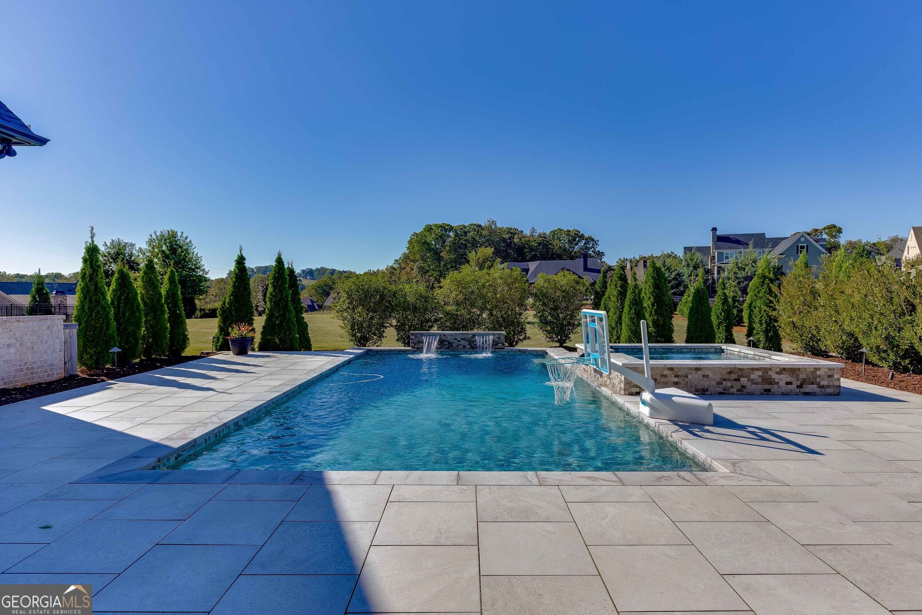 Flowery Branch, Georgia, 30542, United States, 4 Bedrooms Bedrooms, ,6 BathroomsBathrooms,Residential,Active,1999906