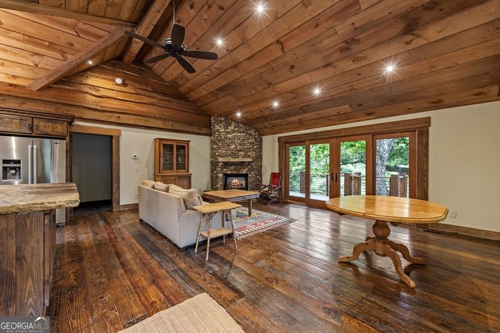 Cherry Log, Georgia, 30522, United States, 5 Bedrooms Bedrooms, ,5 BathroomsBathrooms,Residential,Active,2045694