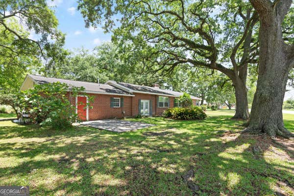 506 5TH AVE, BRUNSWICK, GA 31520, photo 2 of 20