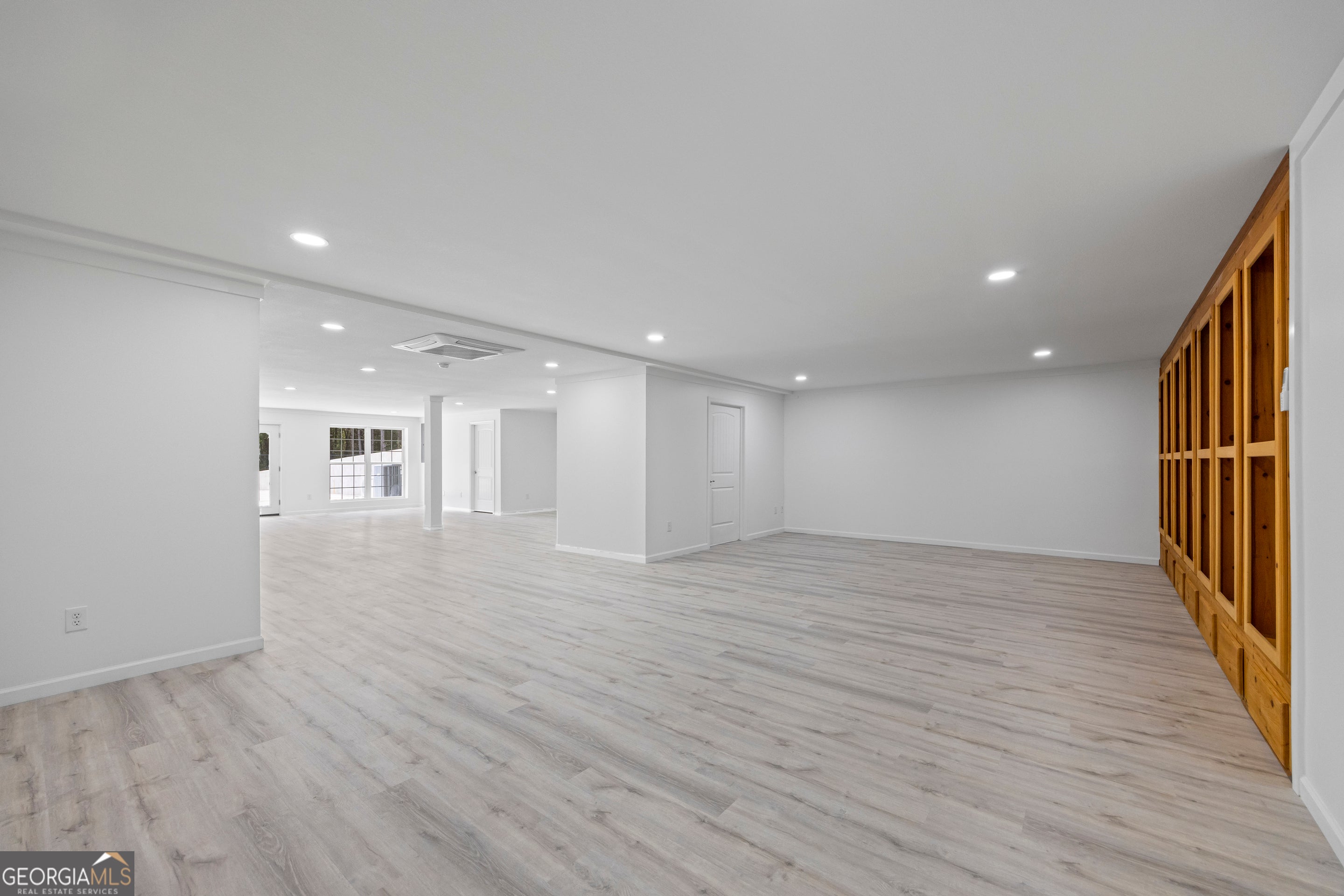 Martin, Georgia, 30557, United States, 6 Bedrooms Bedrooms, ,5 BathroomsBathrooms,Residential,Active,1964253