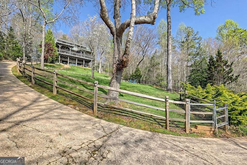 Blairsville, Georgia, 30512, United States, 4 Bedrooms Bedrooms, ,6 BathroomsBathrooms,Residential,Active,1922313