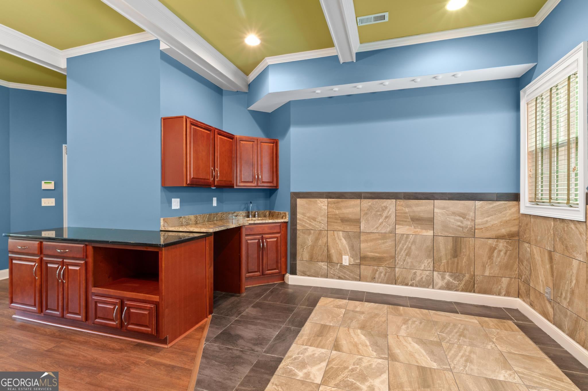 Mcdonough, Georgia, 30253, United States, 8 Bedrooms Bedrooms, ,7 BathroomsBathrooms,Residential,Active,1899862