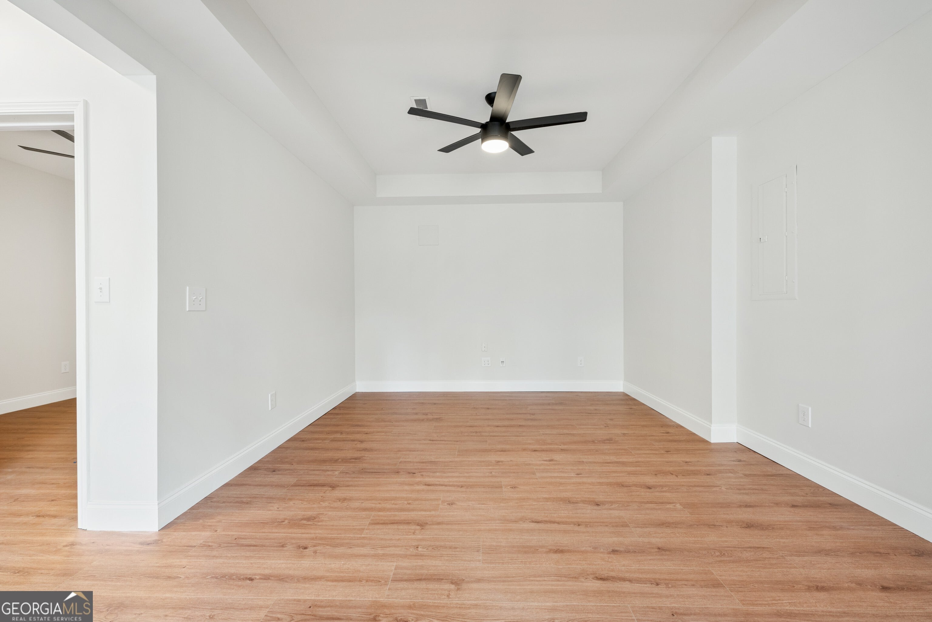 Flowery Branch, Georgia, 30542, United States, ,4 BathroomsBathrooms,Residential,Active,1773157