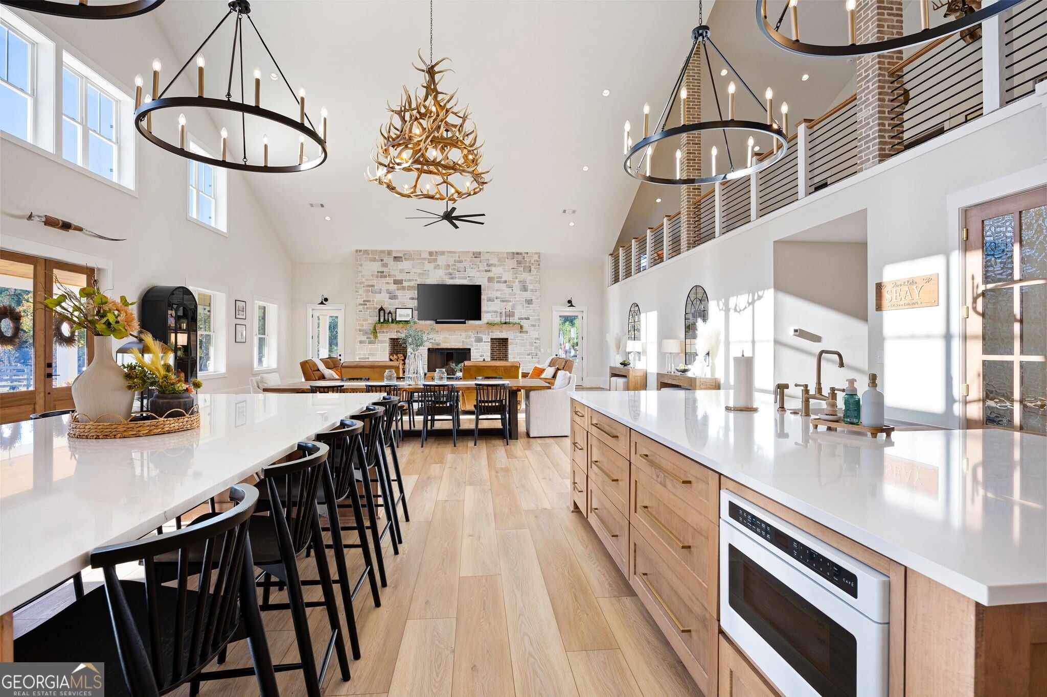 Rydal, Georgia, 30171, United States, 5 Bedrooms Bedrooms, ,5 BathroomsBathrooms,Residential,Active,1987251