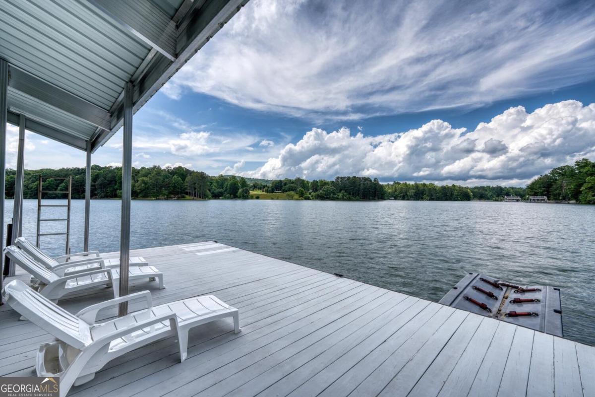 Blairsville, Georgia, 30512, United States, ,4 BathroomsBathrooms,Residential,Active,1852664