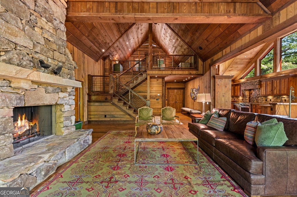 Cherry Log, Georgia, 30522, United States, 5 Bedrooms Bedrooms, ,5 BathroomsBathrooms,Residential,Active,2045694