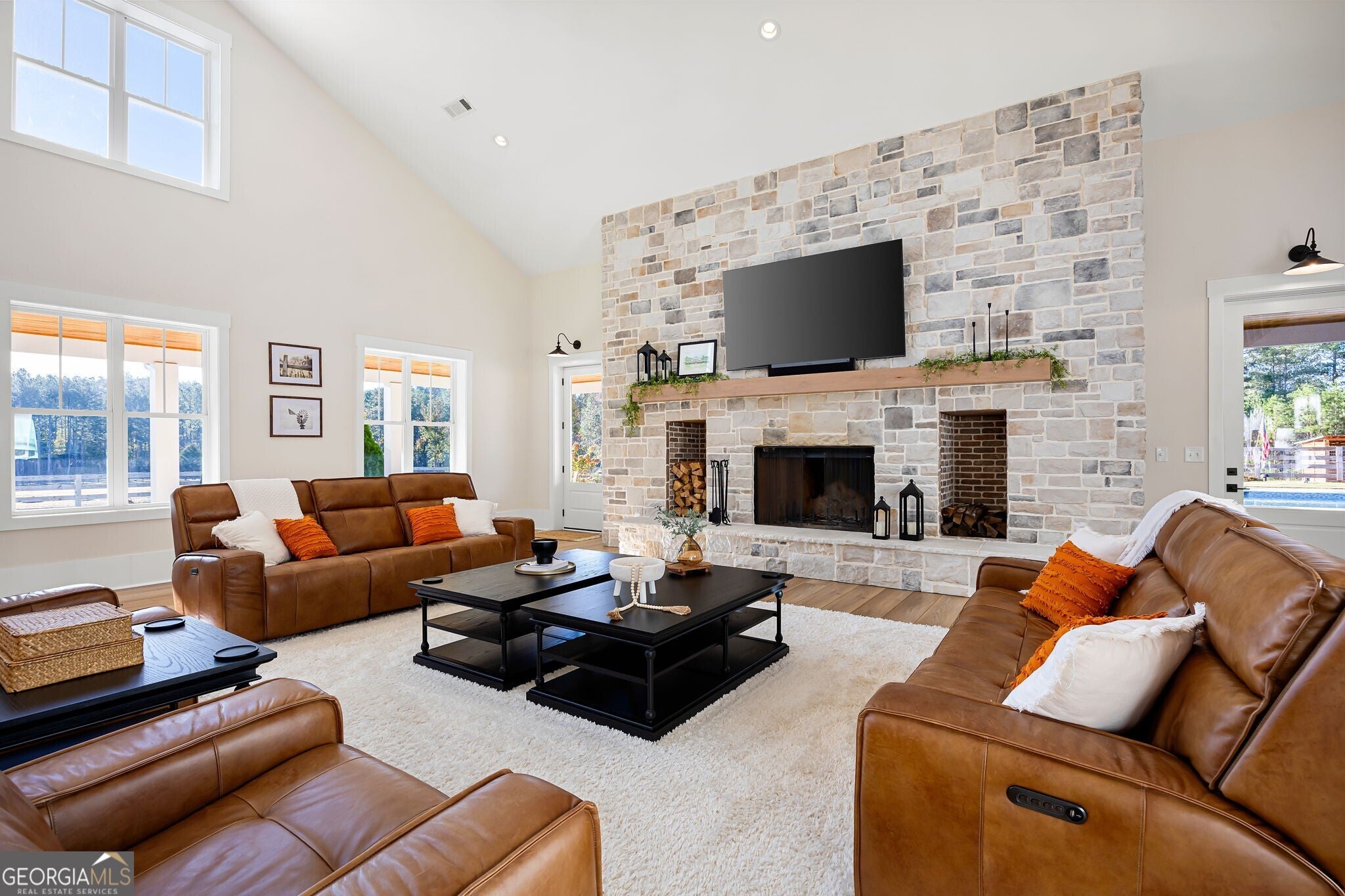 Rydal, Georgia, 30171, United States, 5 Bedrooms Bedrooms, ,5 BathroomsBathrooms,Residential,Active,1987251