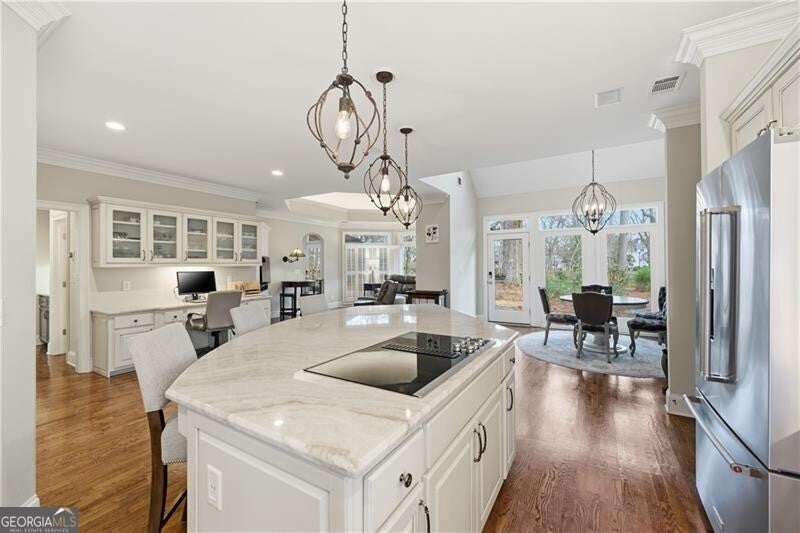 Johns Creek, Georgia, 30097, United States, 4 Bedrooms Bedrooms, ,5 BathroomsBathrooms,Residential,Active,2006832