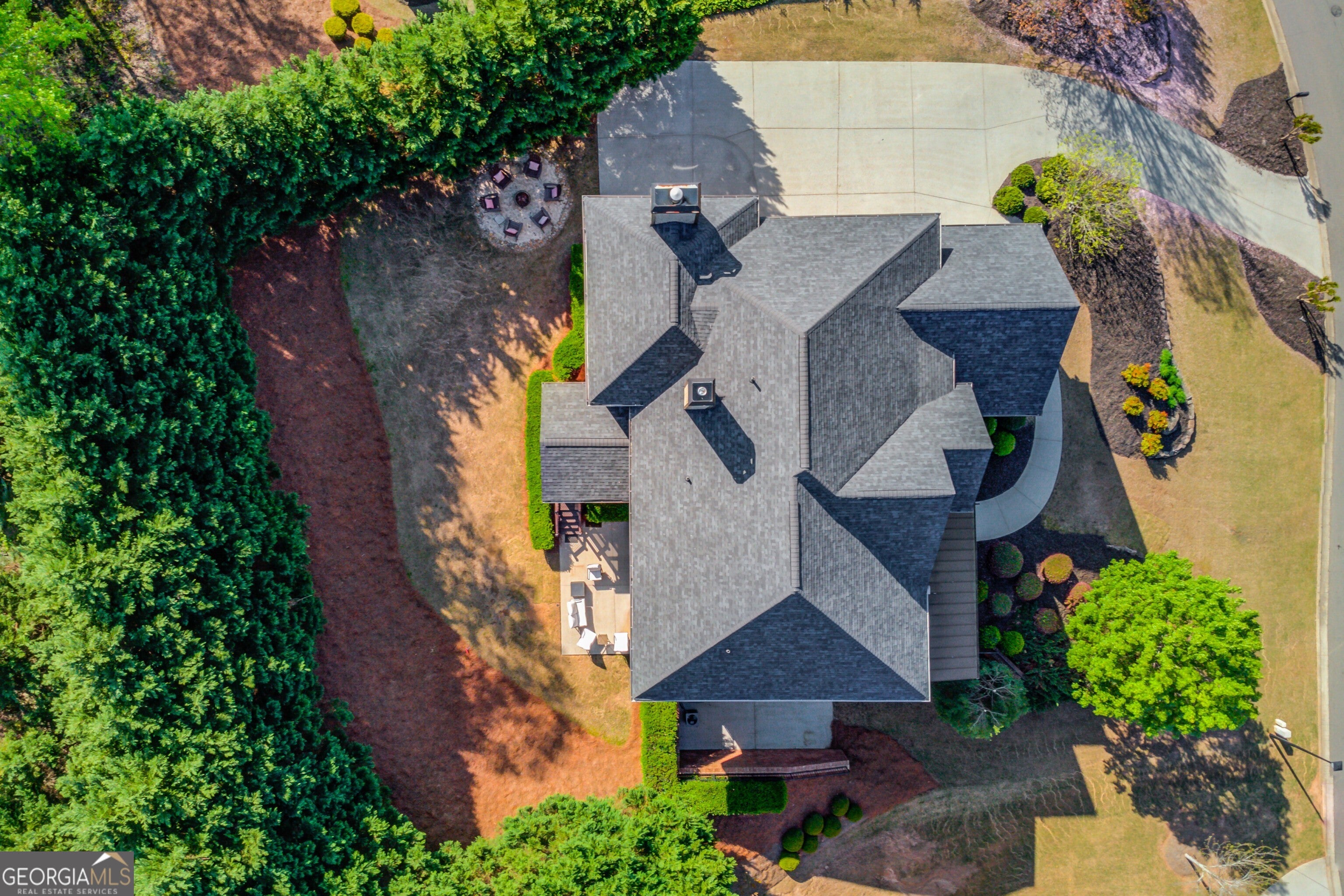 Cumming, Georgia, 30040, United States, 6 Bedrooms Bedrooms, ,7 BathroomsBathrooms,Residential,Active,1898201