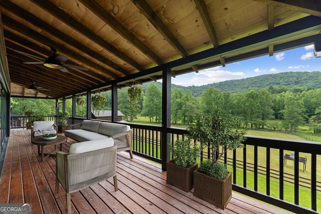 Blue Ridge, Georgia, 30513, United States, 3 Bedrooms Bedrooms, ,4 BathroomsBathrooms,Residential,Active,2008014