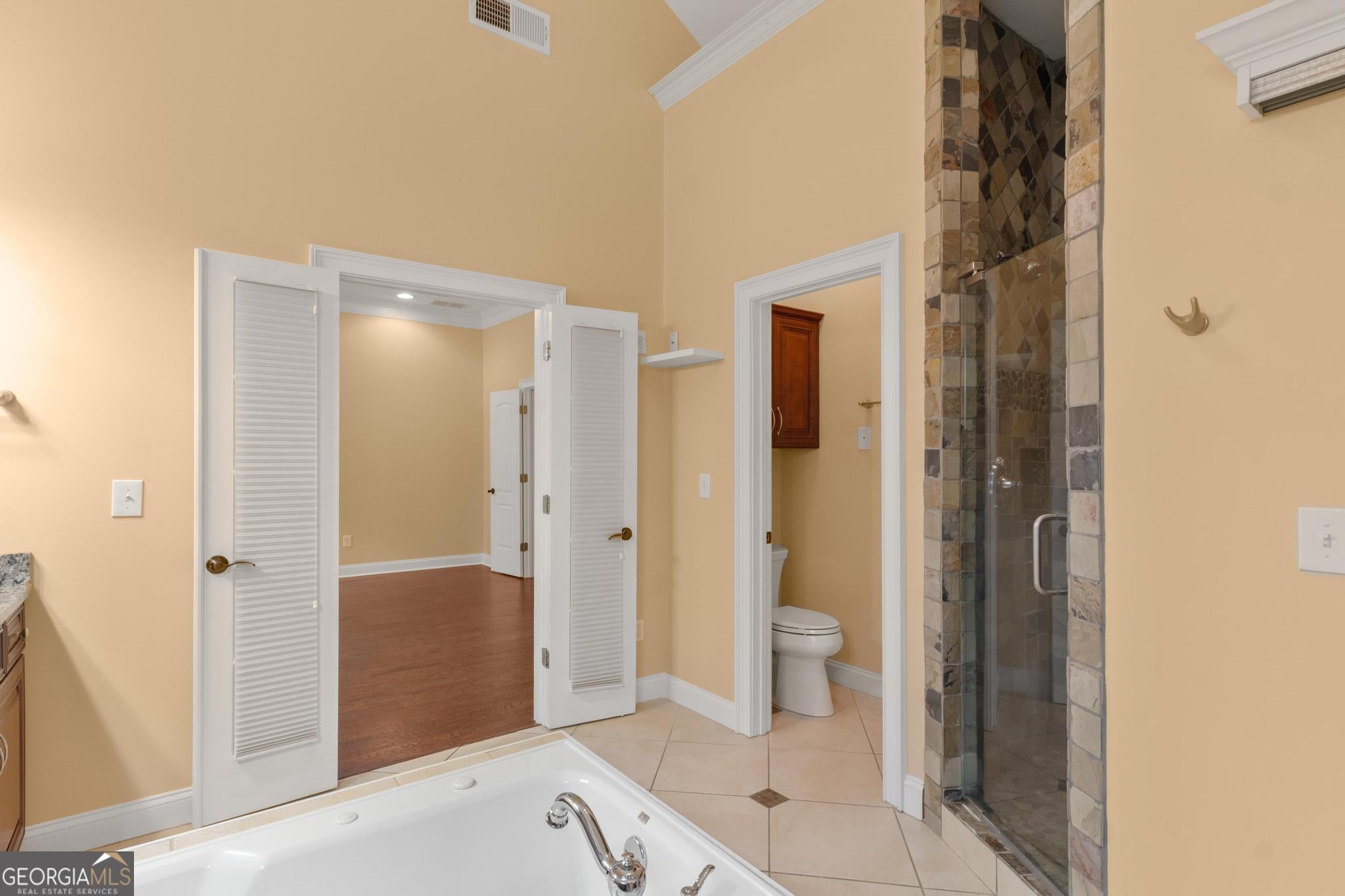 Mcdonough, Georgia, 30253, United States, 8 Bedrooms Bedrooms, ,7 BathroomsBathrooms,Residential,Active,1899862