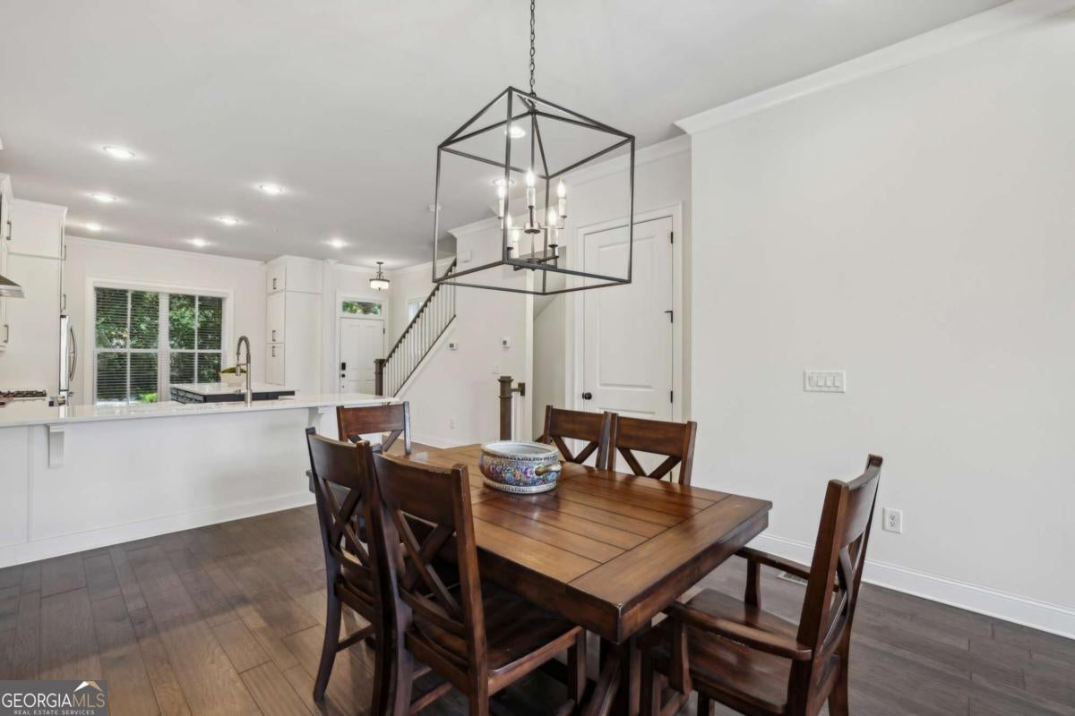 Alpharetta, Georgia, 30009, United States, 3 Bedrooms Bedrooms, ,4 BathroomsBathrooms,Residential,Active,1899885