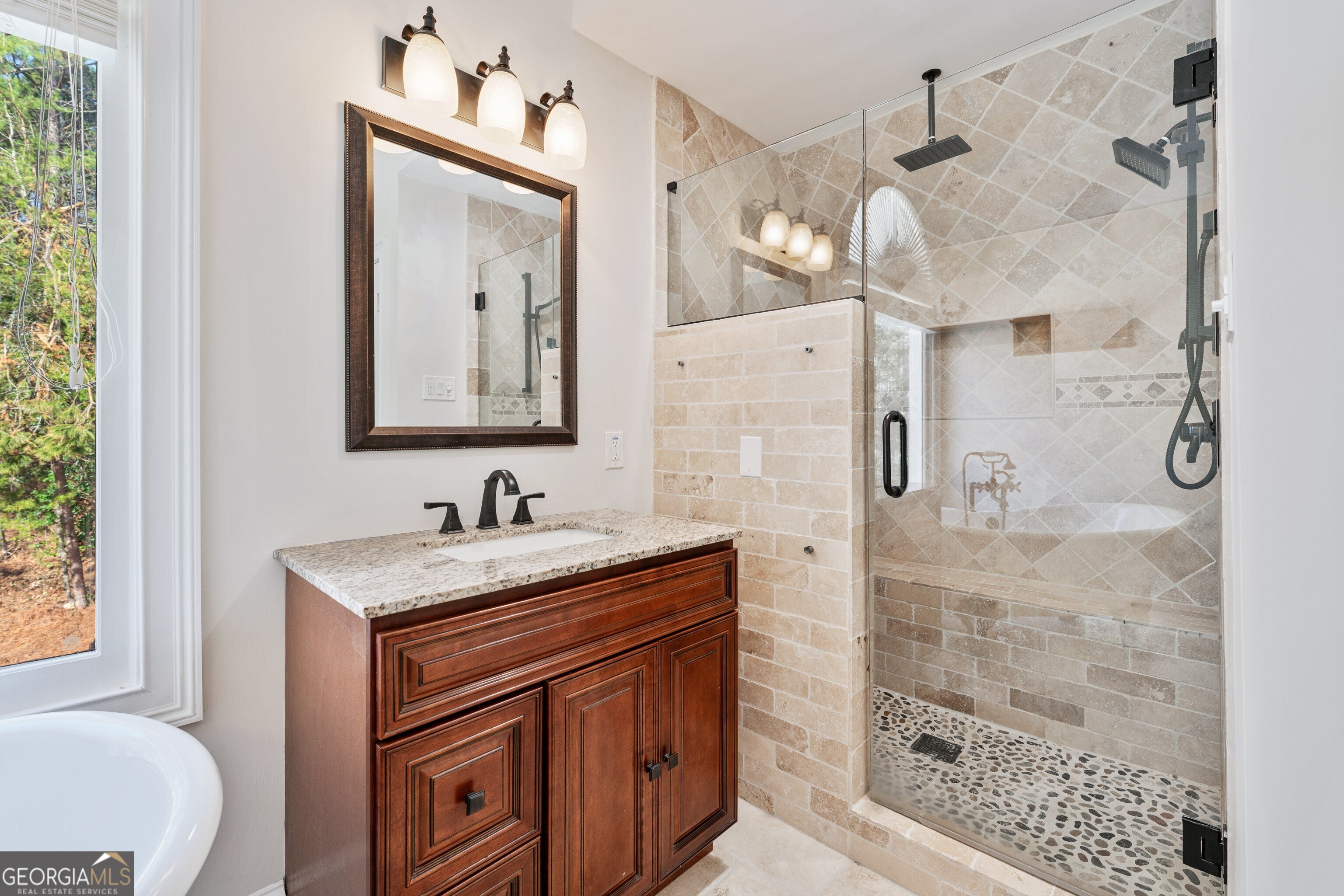 Flowery Branch, Georgia, 30542, United States, ,4 BathroomsBathrooms,Residential,Active,1773157