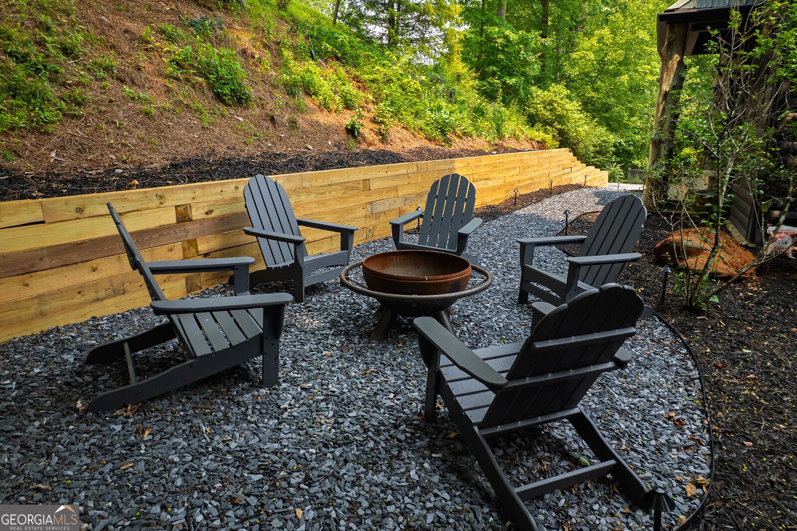 Ellijay, Georgia, 30536, United States, 6 Bedrooms Bedrooms, ,5 BathroomsBathrooms,Residential,Active,1936401