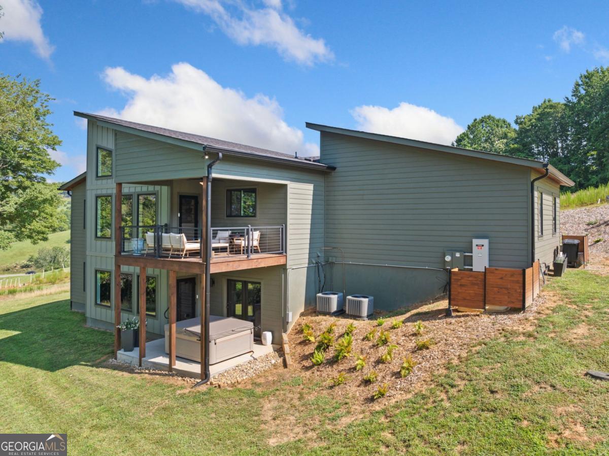 Morganton, Georgia, 30560, United States, 4 Bedrooms Bedrooms, ,4 BathroomsBathrooms,Residential,Active,1929674