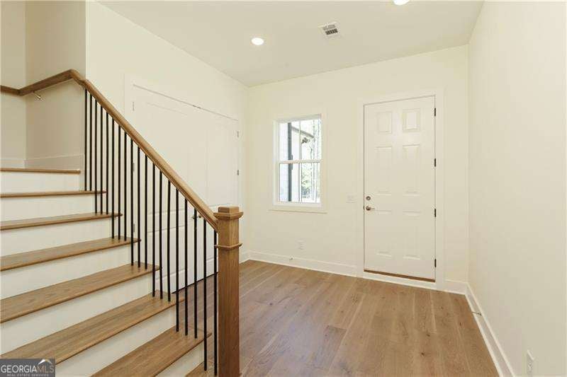Cumming, Georgia, 30028, United States, 5 Bedrooms Bedrooms, ,5 BathroomsBathrooms,Residential,Active,1764873