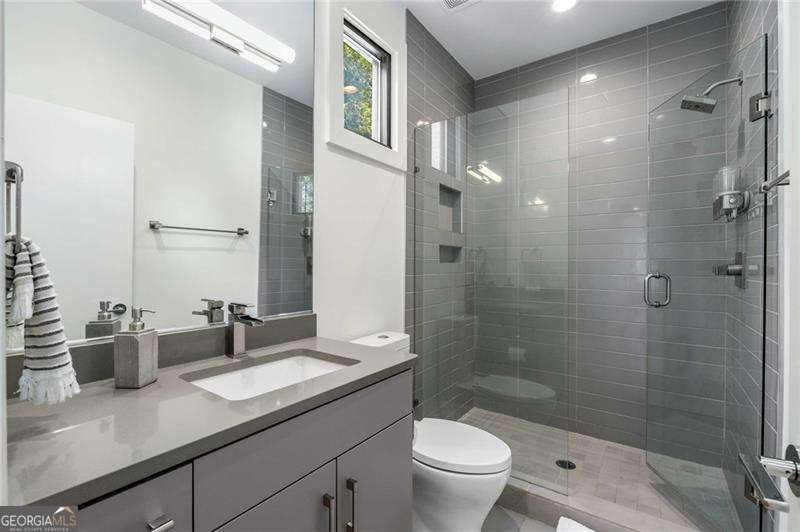 Atlanta, Georgia, 30306, United States, 4 Bedrooms Bedrooms, ,4 BathroomsBathrooms,Residential,Active,1828965