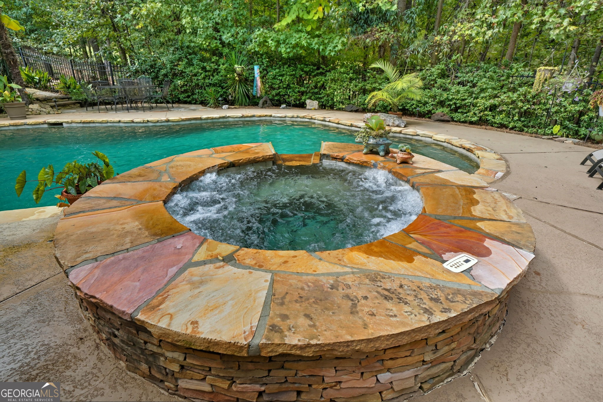 Canton, Georgia, 30114, United States, 6 Bedrooms Bedrooms, ,5 BathroomsBathrooms,Residential,Active,1972140